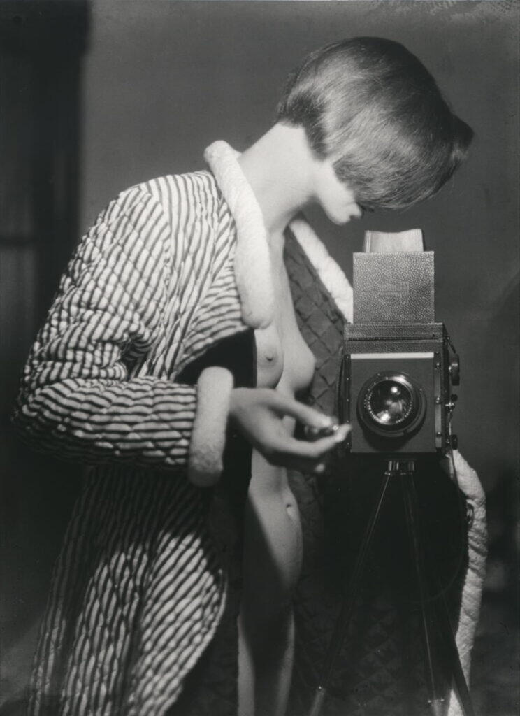 AUTORRETRATO Fotografia 1927, 1938. Marianne Breslauer. Museu Nacional d’Art de catalunya.